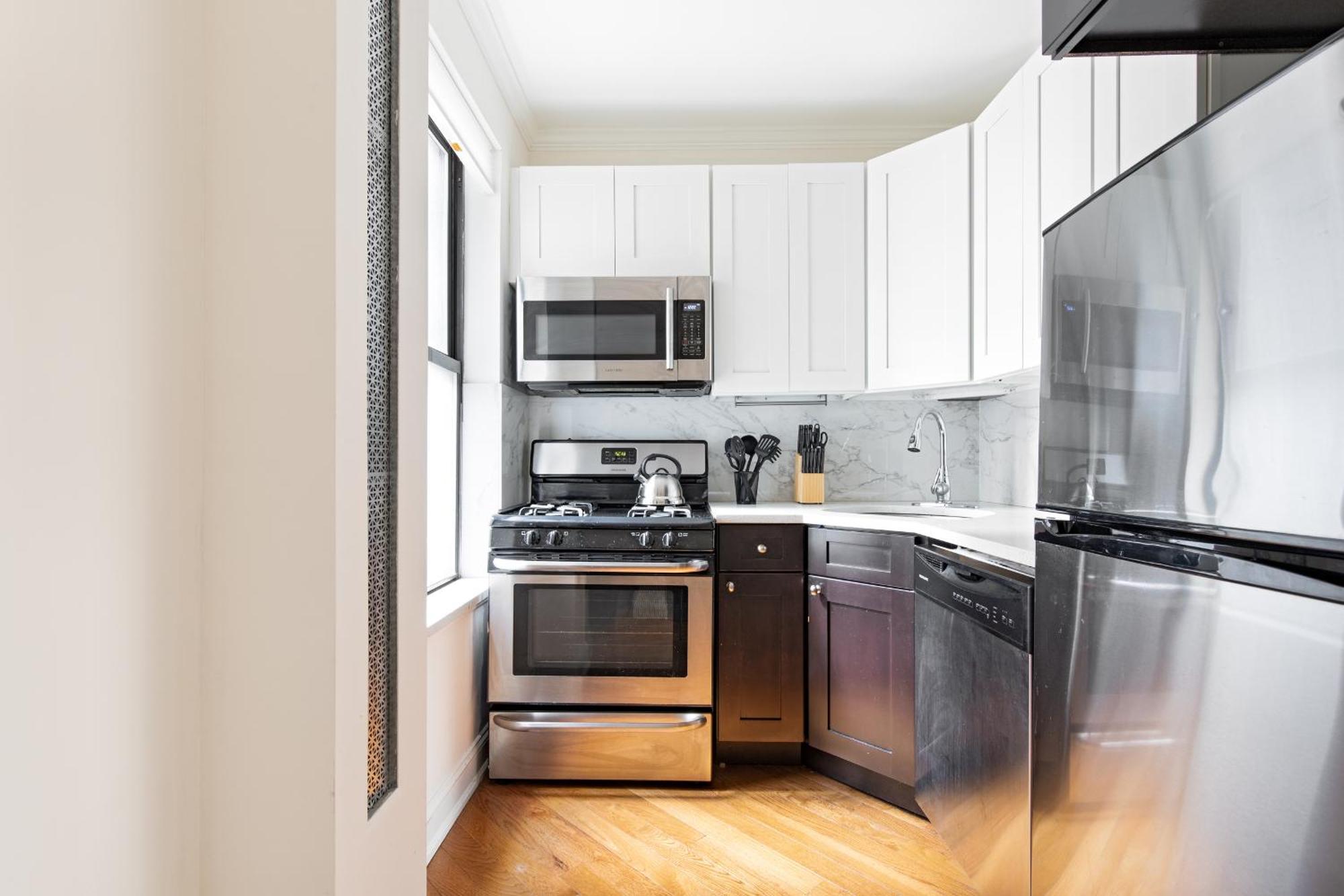 Stylish Private In Upper East Side! Homestay New York